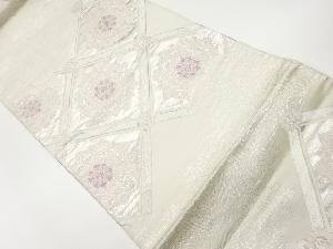 格天井に華文・蜀江文模様織出し袋帯